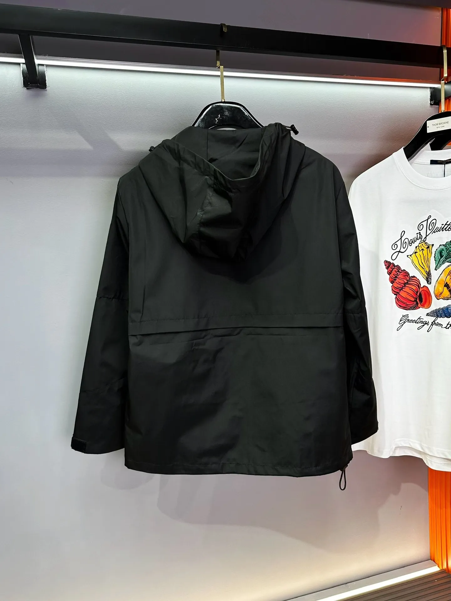 Same Style， ， 2026 New Arrival ， Original Premium Breathable ， ， ， Quality。 ， Sizes：M～3XL